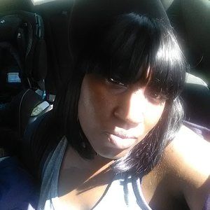 Meet your Posher, Downesha